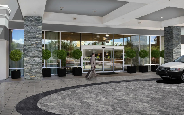 Delta Hotels by Marriott Seattle Everett