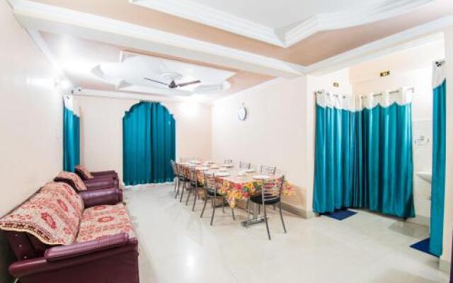 OYO 23025 Rudra Guest House