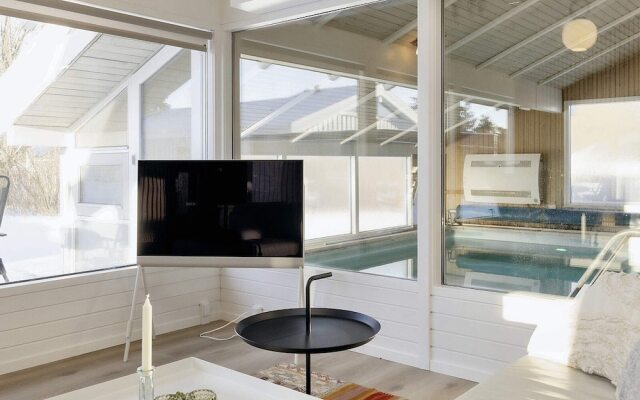 8 Person Holiday Home in Bindslev-by Traum