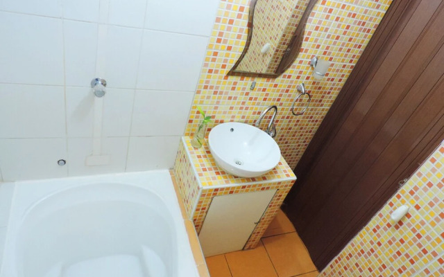 Transit Home Bed And Breakfast - Adults Only