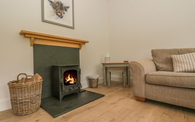 Railway Cottage, Blairgowrie