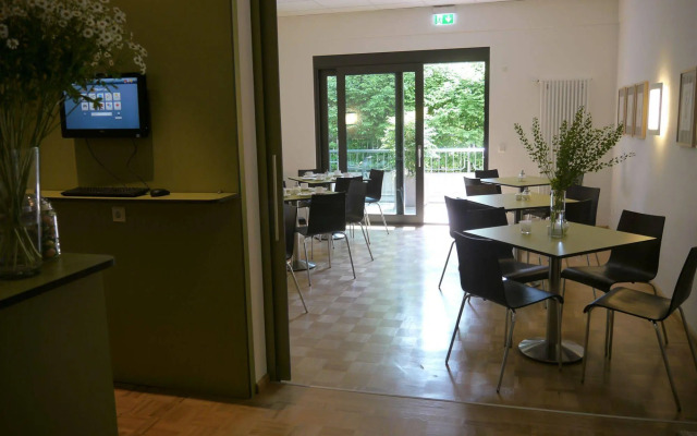 Viavelo Hotel