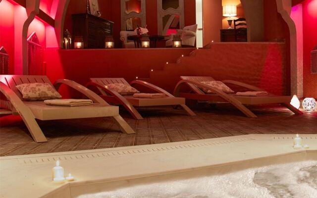 MounTrace Suites & Spa