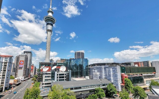 QV Overlooking the City with Carpark (905)