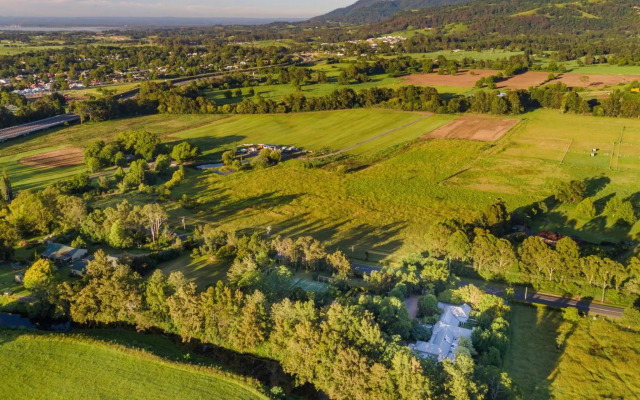 MILHOUSE Berry 4pm Check Out Sundays except Peak season