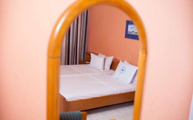 Rexmar Hotel