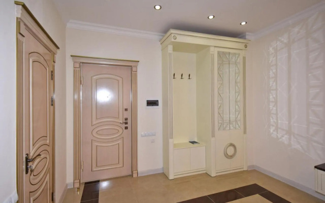 Amiryan street, 1 bedroom Luxury, Unique and uninhabited apartment AM422