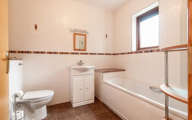 2 Bedroomed Home Just Steps From Kenmare Town