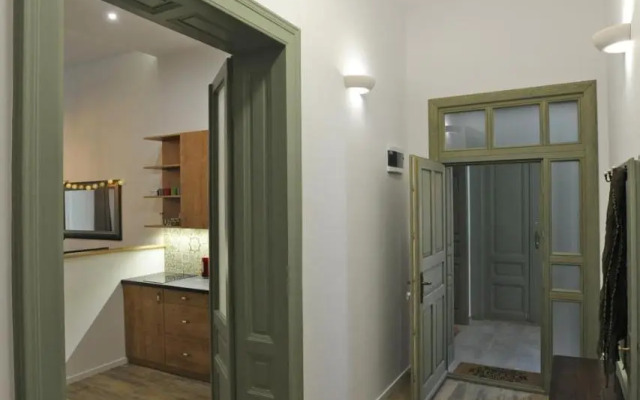 M37 Apartman