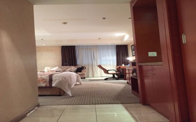 Iris Orchard All Suites Hotel (Tangshan Convention Center)