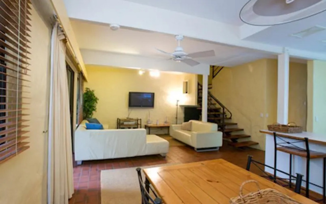 Litte Cove Townhouses Private Holiday Apartment