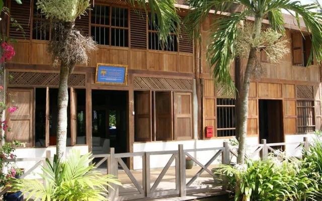 Experience Island Heritage Home