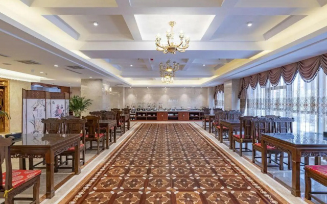 Pengyuhao Hotel