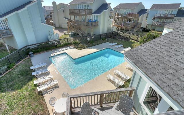 Herons Hideaway LC15