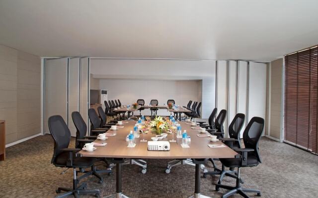 Oakwood Residence Prestige Whitefield Bangalore