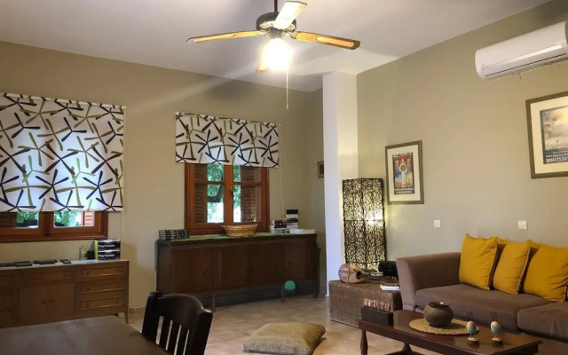 Nicolas Beach Guesthouse