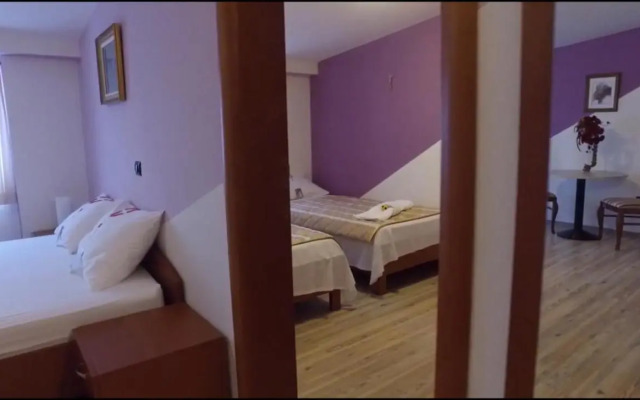 Two Hearts Hotel