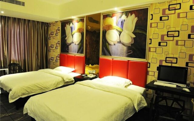 Zhumadian Yuechao Vogue Hotel
