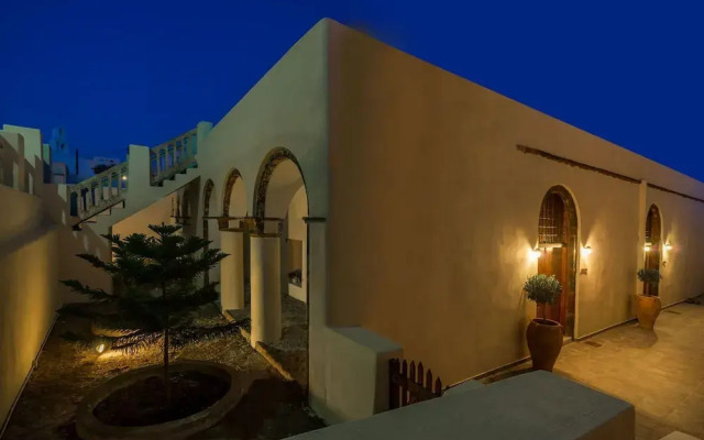 Honeymoon Luxury Apartment