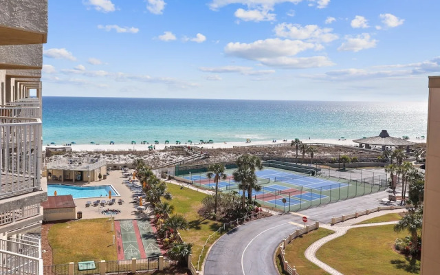 Inlet Reef 617 2 Bedroom Condo by RedAwning