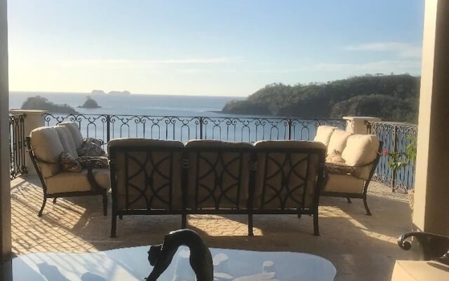 Casa De Noche Five Bedroom Villa