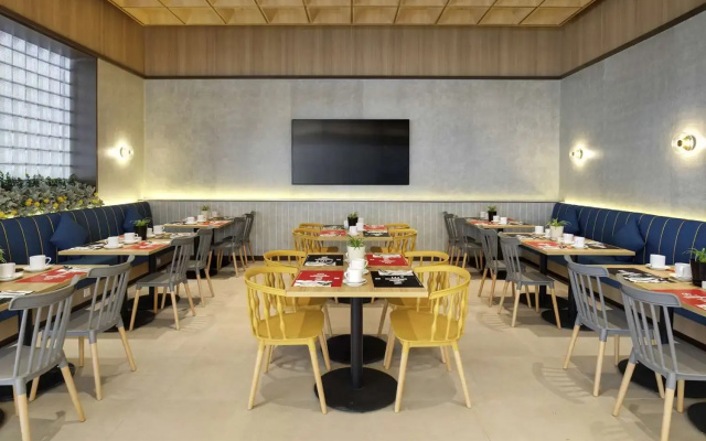 Ibis Palembang Sanggar