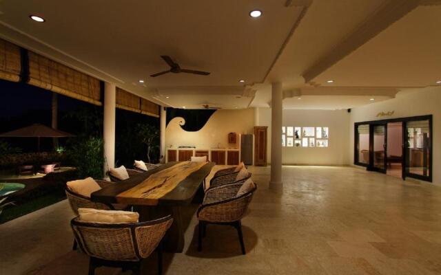 Frangipani Villas