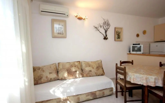 Seaside holiday house Cove Rogacic, Vis - 8887