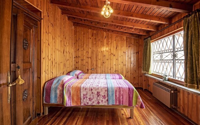 Elegant Central Large House on Lake Como