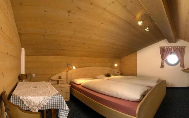 Agriturismo Apartments Tuene