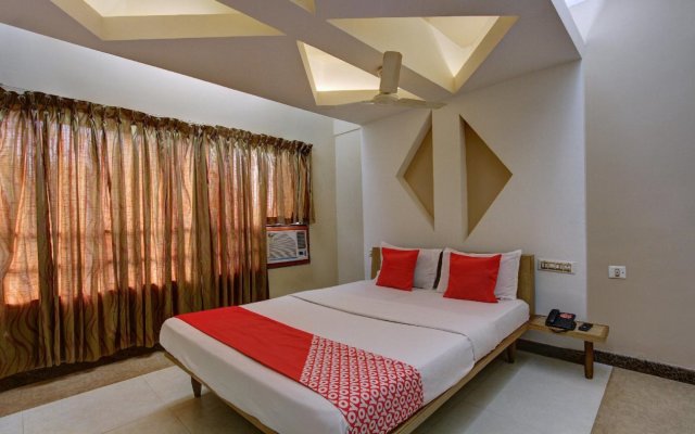 Shambhavi Hotels By OYO Rooms