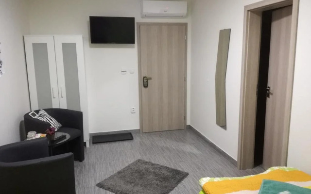 Restaurace - penzion Bavorský dvůr