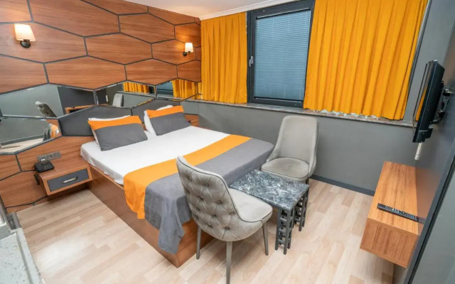 F&b Suite