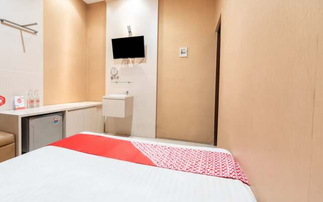 Flagship 91863 Metro House