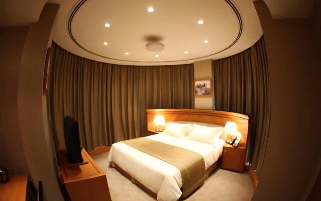 Retaj Royale Doha