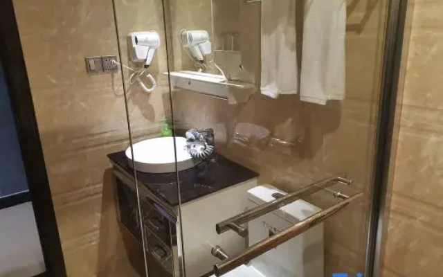 Yike Yijia Hotel