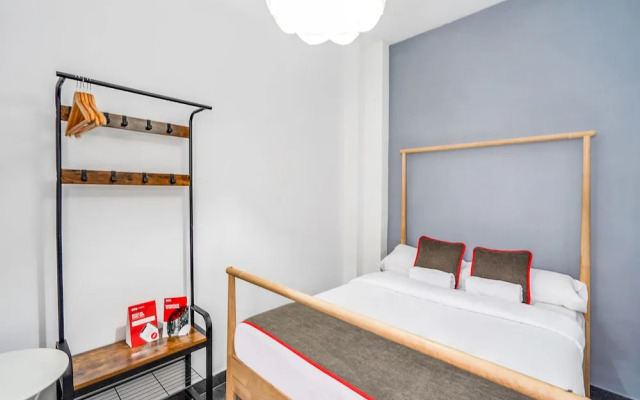 OYO Ruzafa Guesthouse