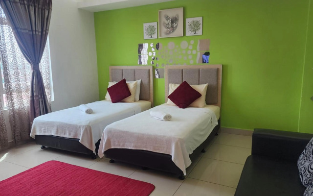 The Viana Apartment IV