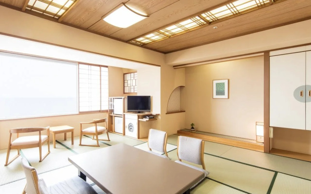 Ooedo-Onsen-Monogatari Shiomiso (Formerly: Yubae no Yado Shiomiso)