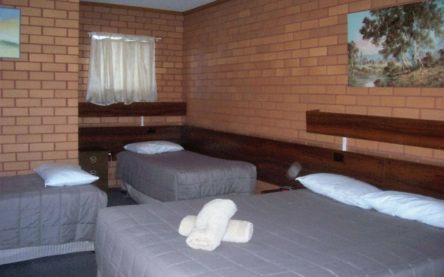 Deniliquin Motel