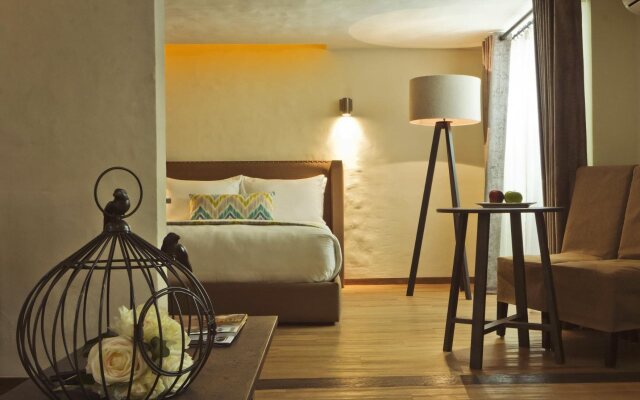 The Alest Hotel