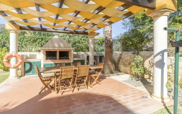 V4 Alegria V2g2 in Albufeira