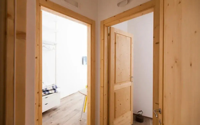 Porta degli Antichi Casali