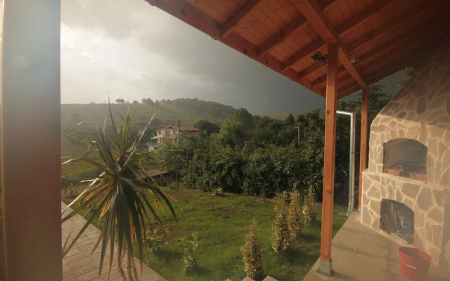 Yan BibiYan Guest House