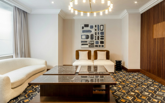 London Hilton on Park Lane - Image 4