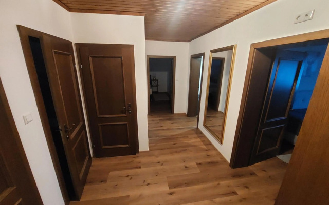 Stony Sea Apartments