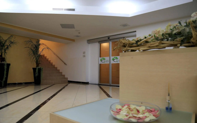 Groane Hotel Residence