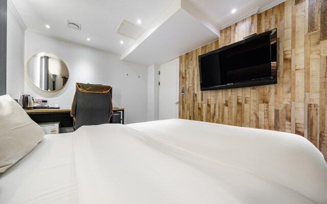 Hotel YOLO Yeongdeungpo