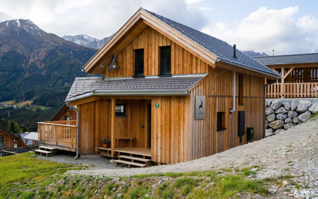 Chalet in Hohentauern Near Ski Lift