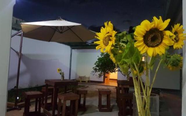 Hostal Girasol